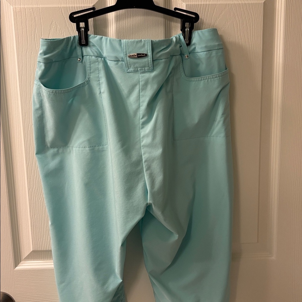 Jamie Sadock pedal pusher golf shorts - Picture 5 of 8